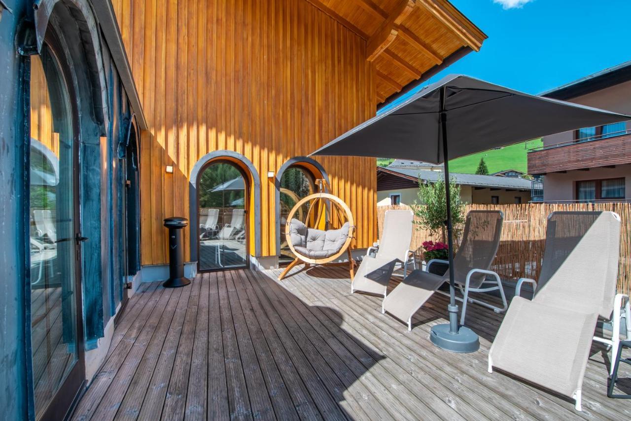 Jufa Alpenhotel Saalbach Kültér fotó